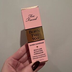 Too Faced Born This Way Super Coverage Multi Use Concealer (Shade: Pearl)